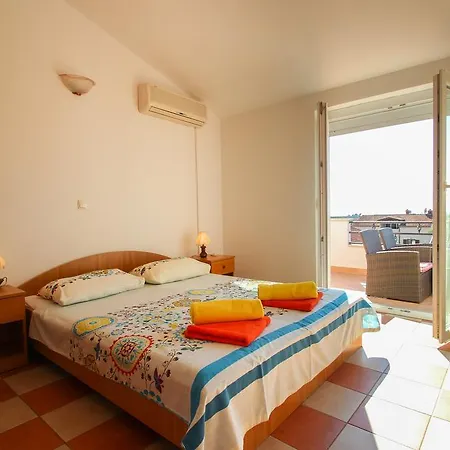 Miani Apartment *