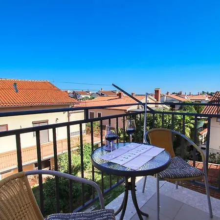 Apartment Miani *