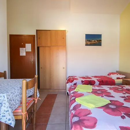 Apartment Miani